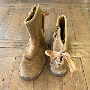 Ugg Corine chestnut suede tie back winter boots